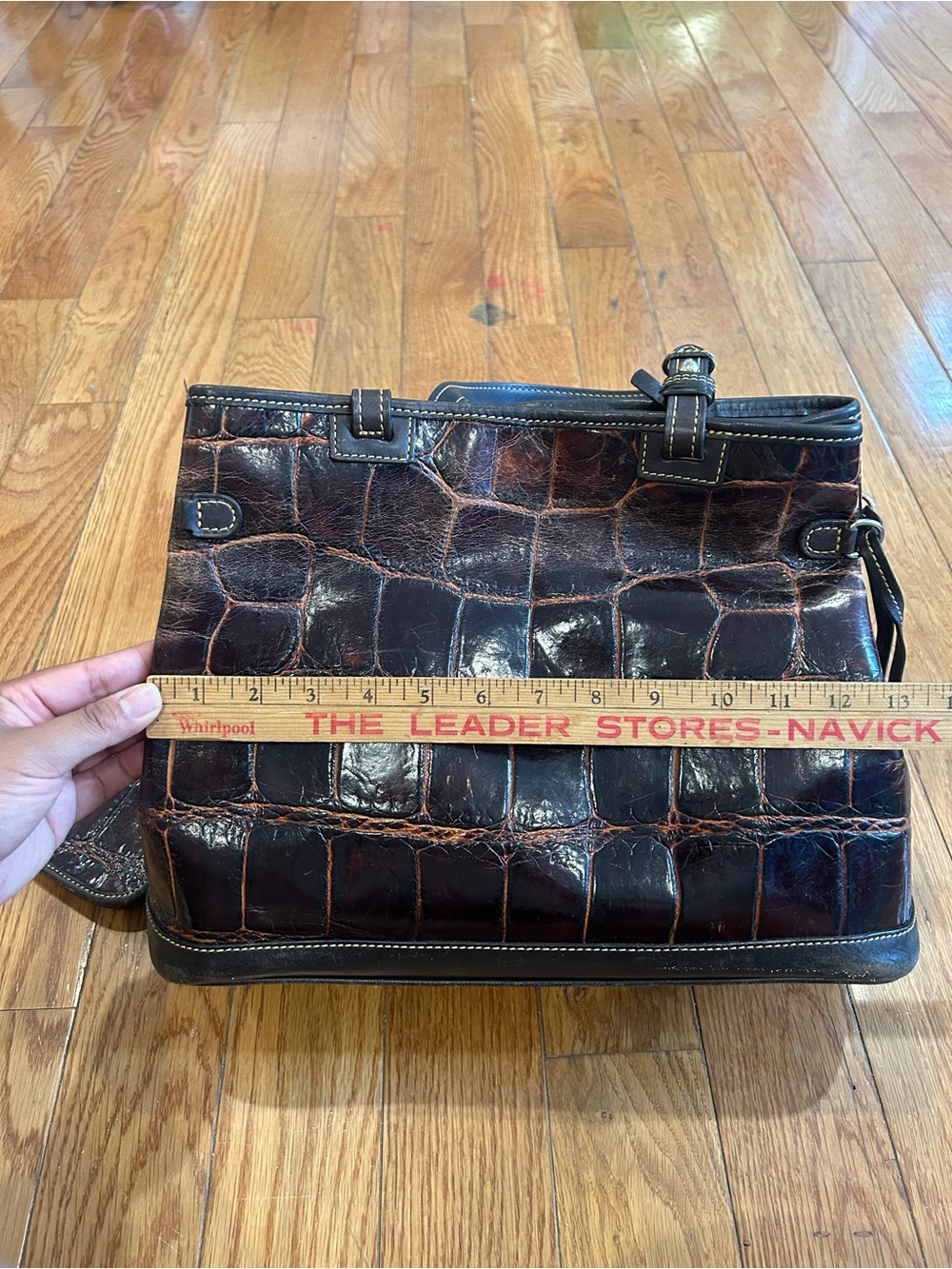 Dooney & Bourke Croco Embossed Leather Tote Bag Brown Crocodile Shoulder Purse - Picture 9 of 16